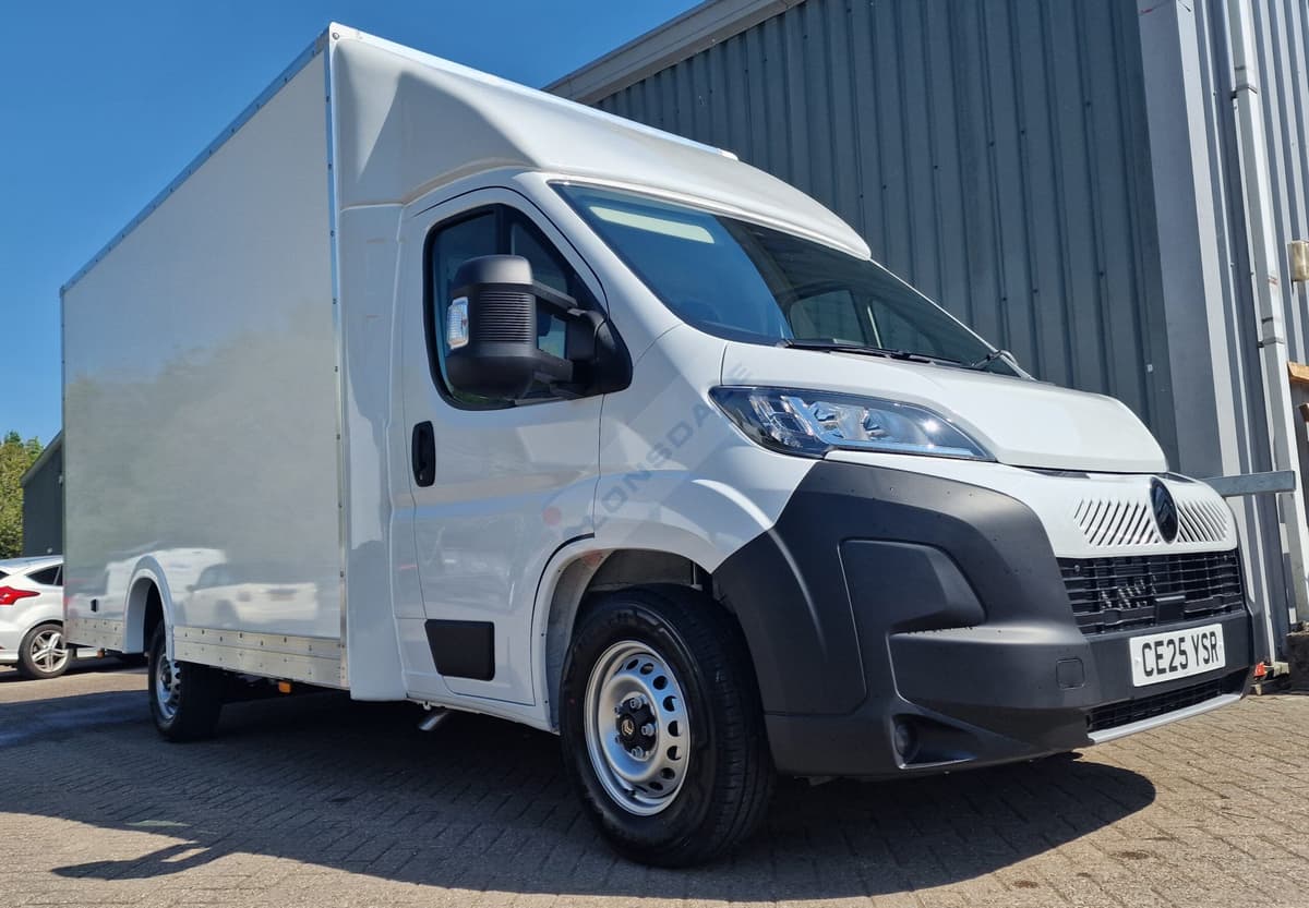 Citroen Relay Low Loader Plus 15.0ft 335L3 2.2BlueHDi 140ps Euro 6.4, photo 2