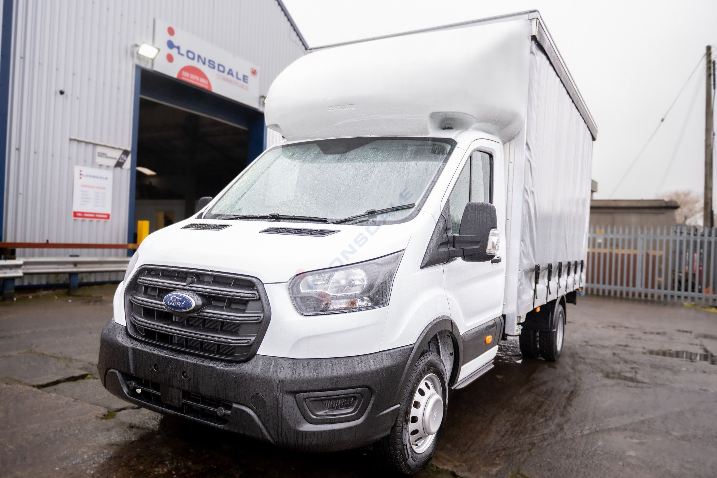 Ford Transit L5 RWD DRW 2.0 Ecoblue 130ps 5200mm lightweight curtain sider