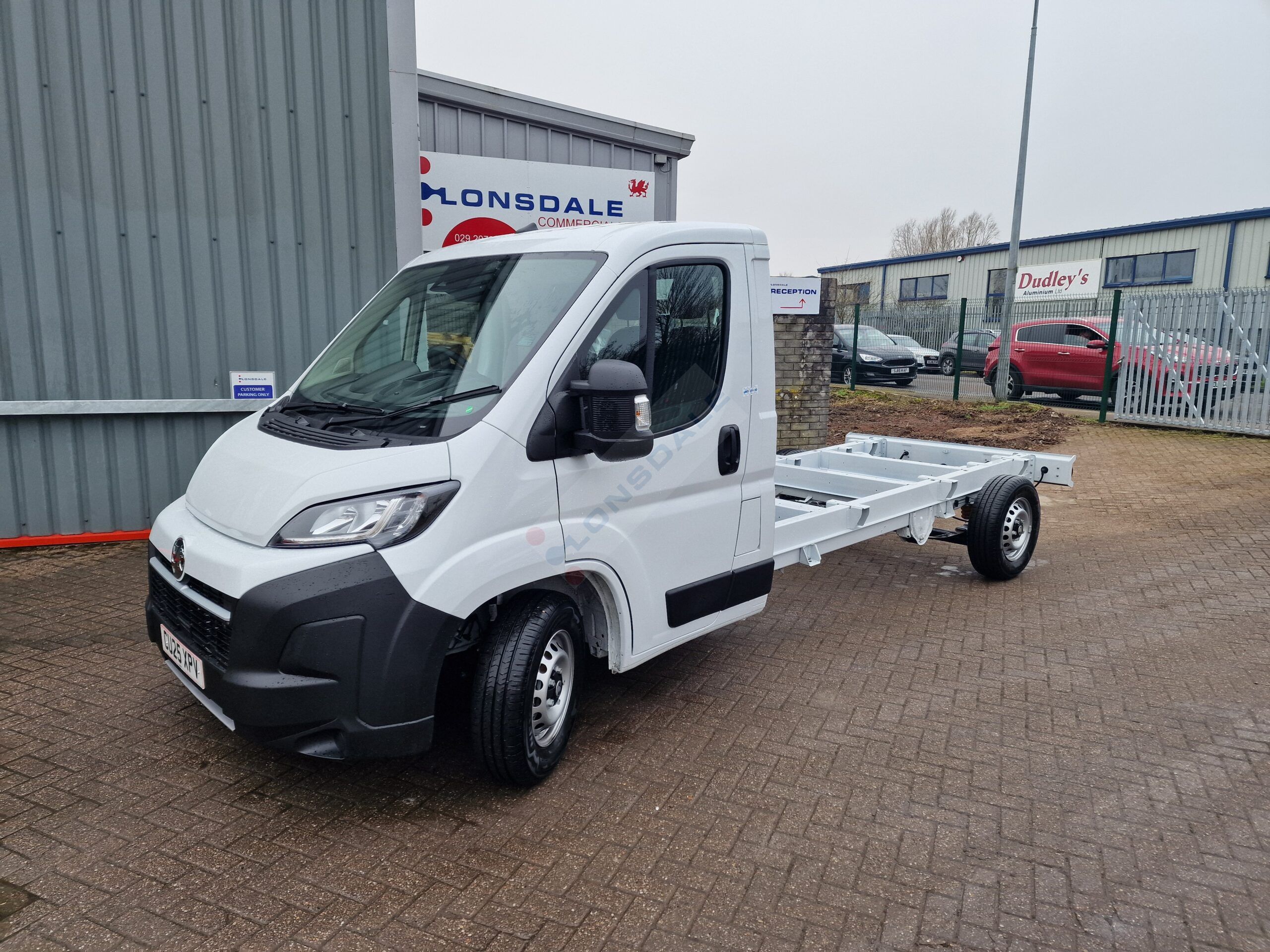 Vauxhall Movano Dropside 335L3