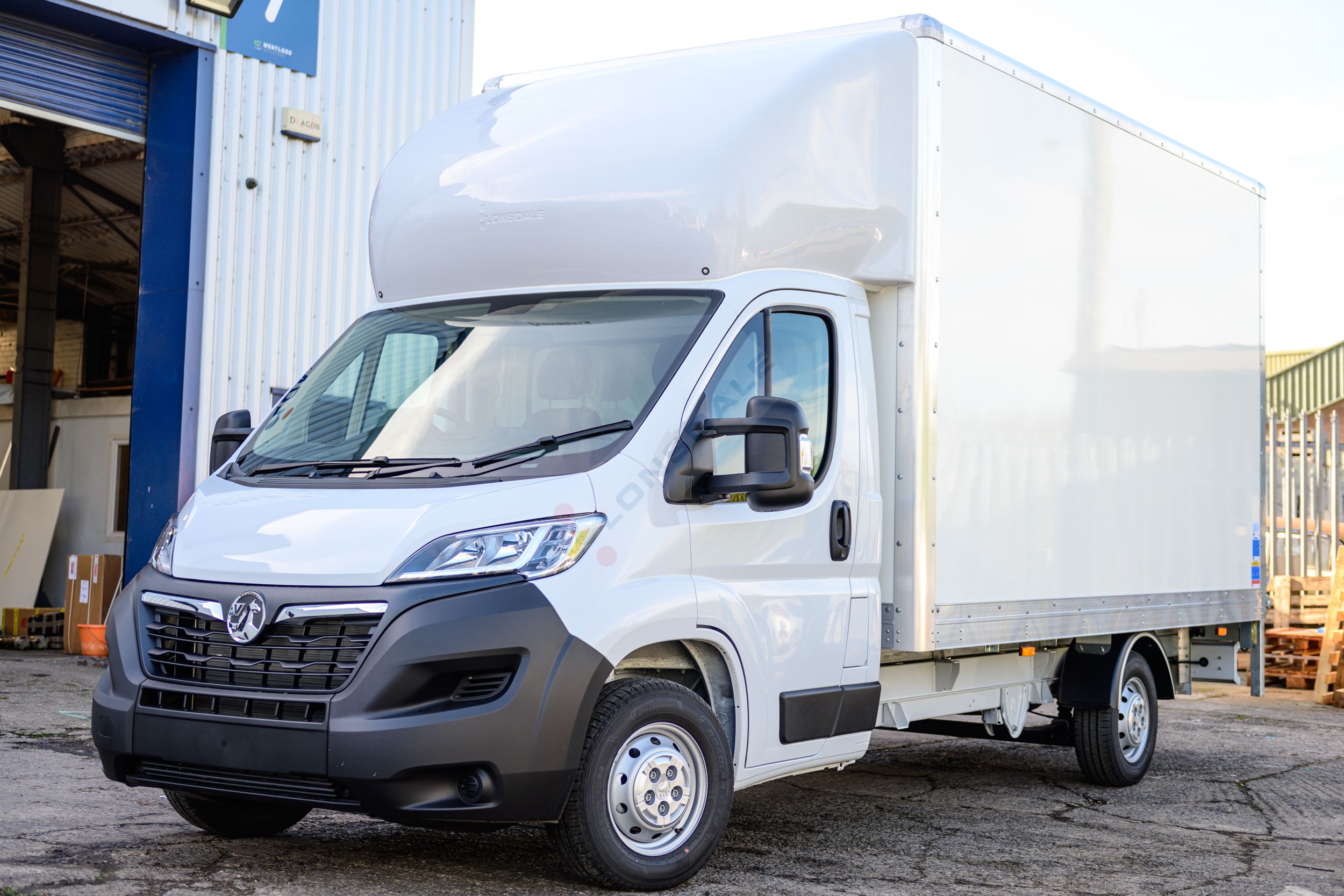 Vauxhall Movano Lightweight Luton Body van 35L3
