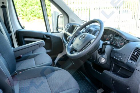 Vauxhall Movano Dropside 14.0ft 335L3 2.2BlueHDi 140ps Euro 6.4 - Image 13