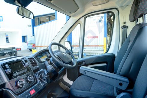 Vauxhall Movano Dropside 14.0ft 335L3 2.2BlueHDi 140ps Euro 6.4 - Image 11