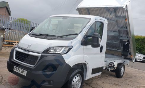 Peugeot Boxer Tipper 11.6ft 335L2 2.2BlueHDi 140ps Euro 6.4