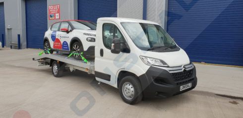Peugeot Boxer Car Transporter 16.0ft 335L3 2.2BlueHDi 165ps Euro 6.4 - Image 2