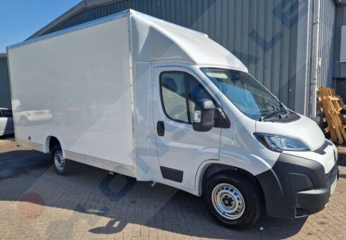 Citroen Relay Low Loader Plus 13.6ft 335L3 2.2BlueHDi 140ps Euro 6.4 - Image 7