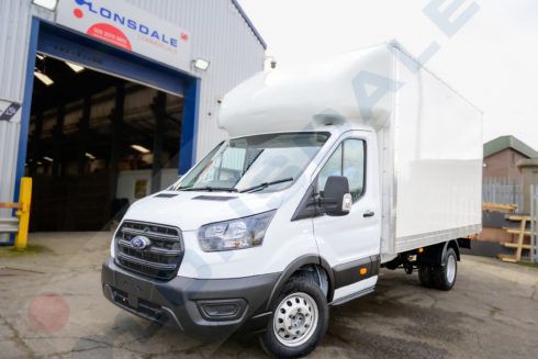 Ford Transit L4 RWD DRW 2.0 Ecoblue 130ps 4500mm lightweight luton body - Image 10