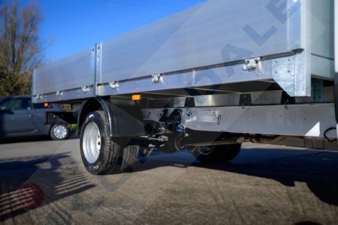 Ford Transit L4 RWD DRW 2.0 Ecoblue 130ps 4500mm dropside body - Image 4
