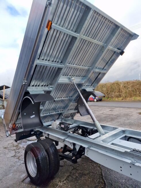 Ford Transit L2 RWD DRW 2.0 Leader Ecoblue 130ps 3200mm Tipper Body - Image 10