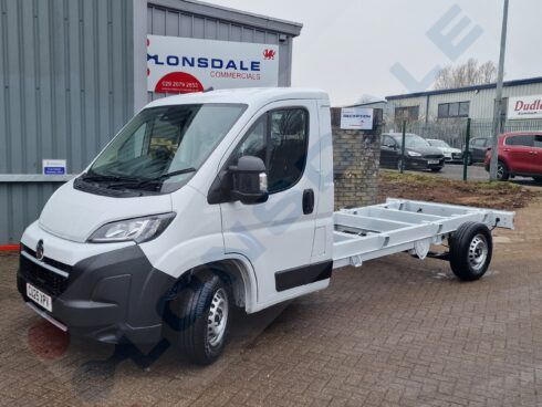 Vauxhall Movano Lightweight Luton Body van 15.6ft 35L3 2.2BlueHDi 140ps Euro 6.4 - Image 24