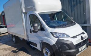 Citroen Relay Luton Body van 14ft 35L3 2.2BlueHDi 140 Euro 6.4